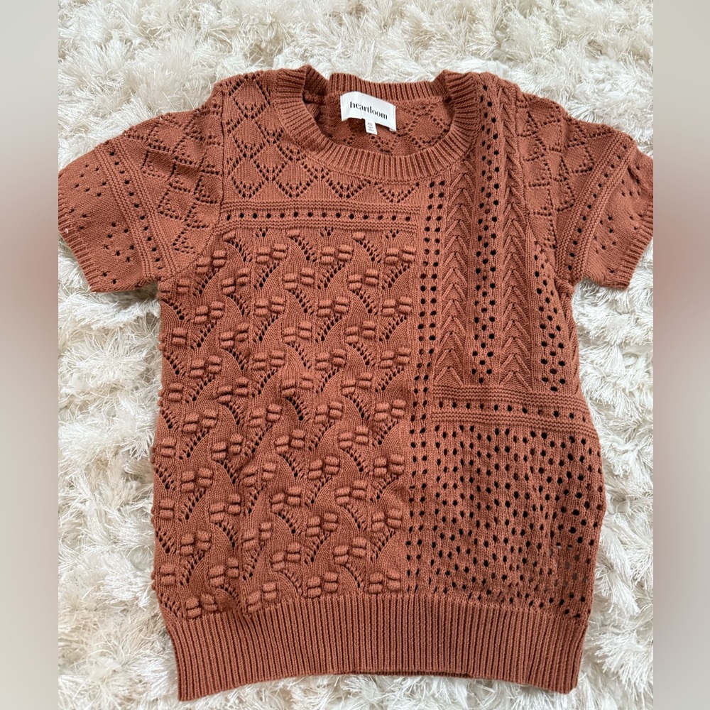 Heartloom short sleeve knit sweater.